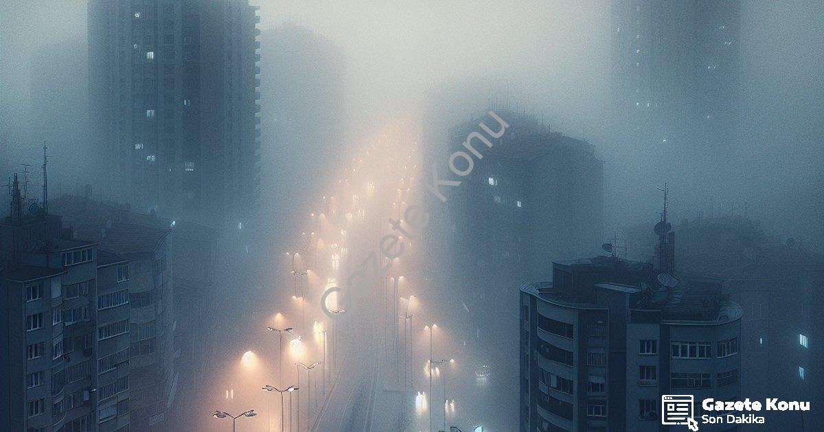 "Denizli'de Yoğun Sis Etkisi: Görüş Mesafesi 10 Metreye Kadar İndi" başlıklı haber için fotorealisti